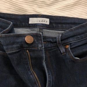 Blue jean skinny capris